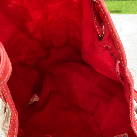 Roxy Bucket Hand Bag - Picture 3 of 6